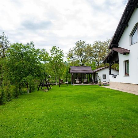 Viila To Villa Bertea Eksteriør billede