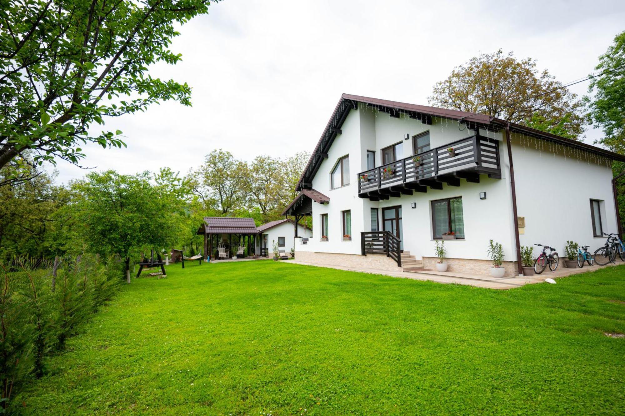 Viila To Villa Bertea Eksteriør billede