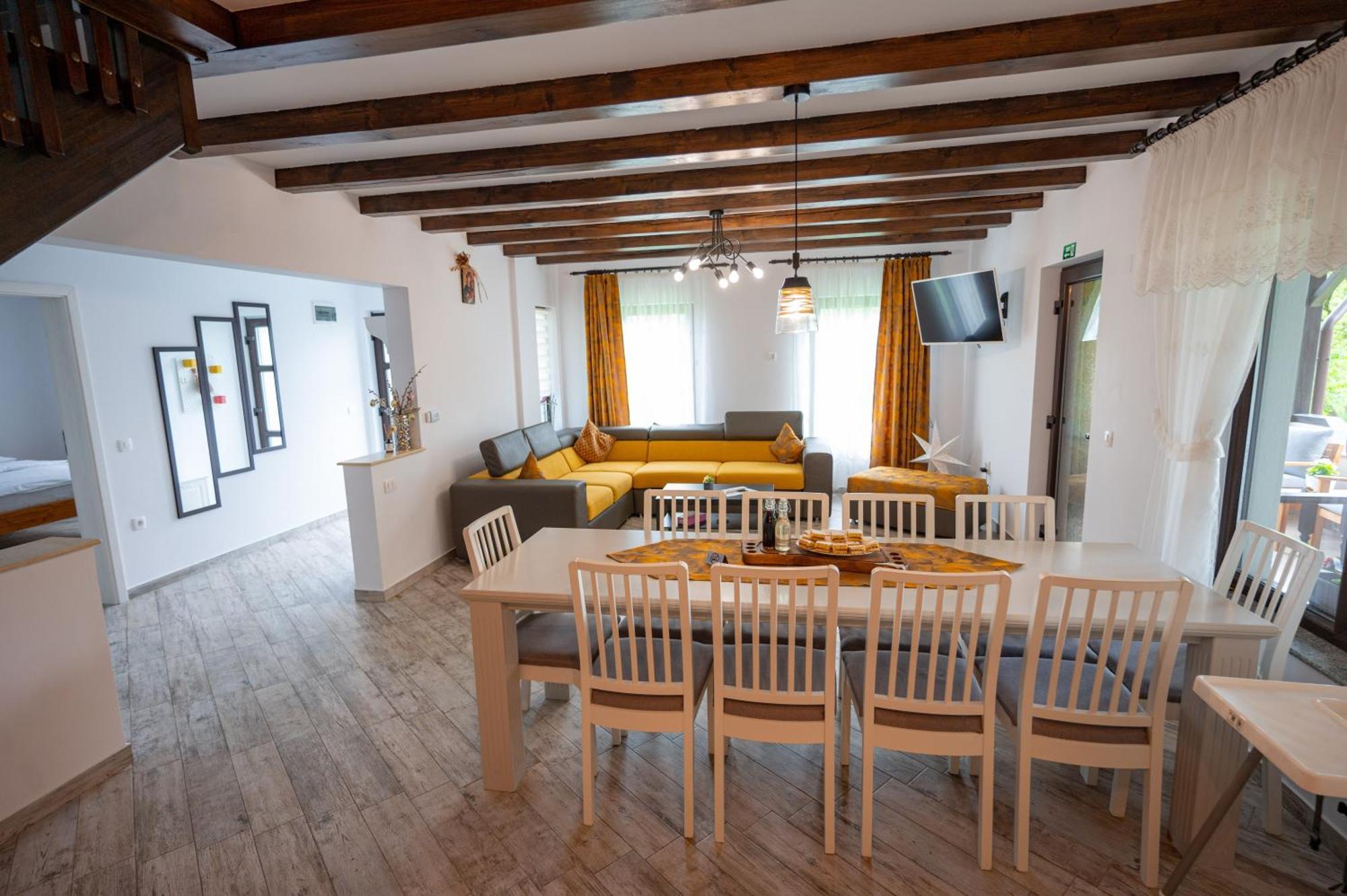Viila To Villa Bertea Eksteriør billede